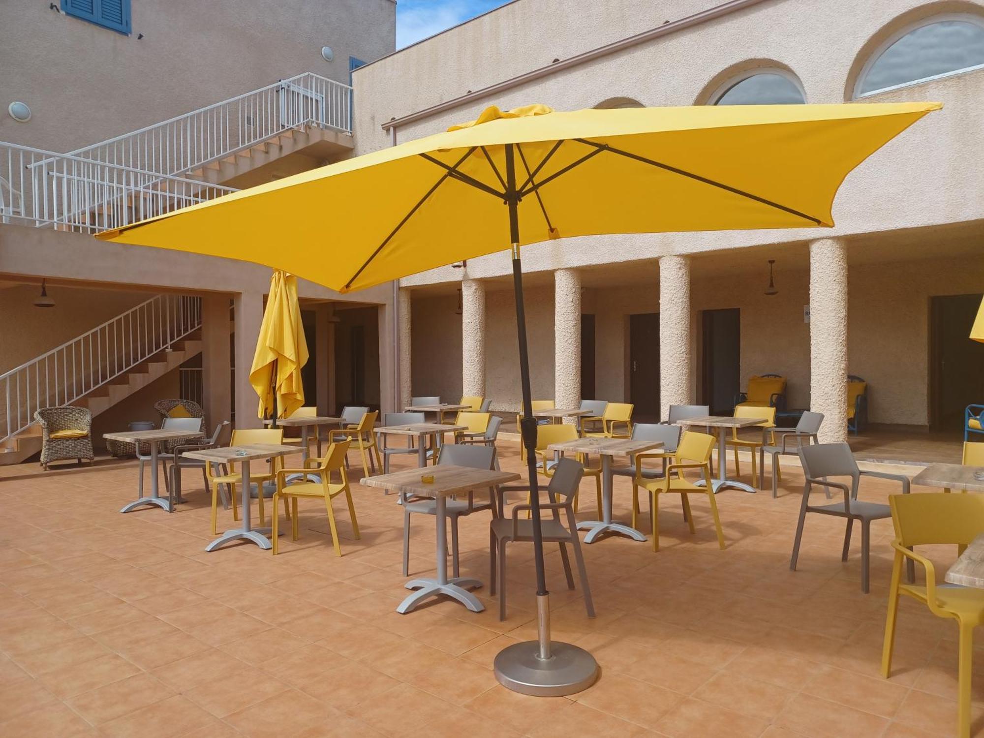 Hotel Cinque Arcate Galeria  Exterior photo